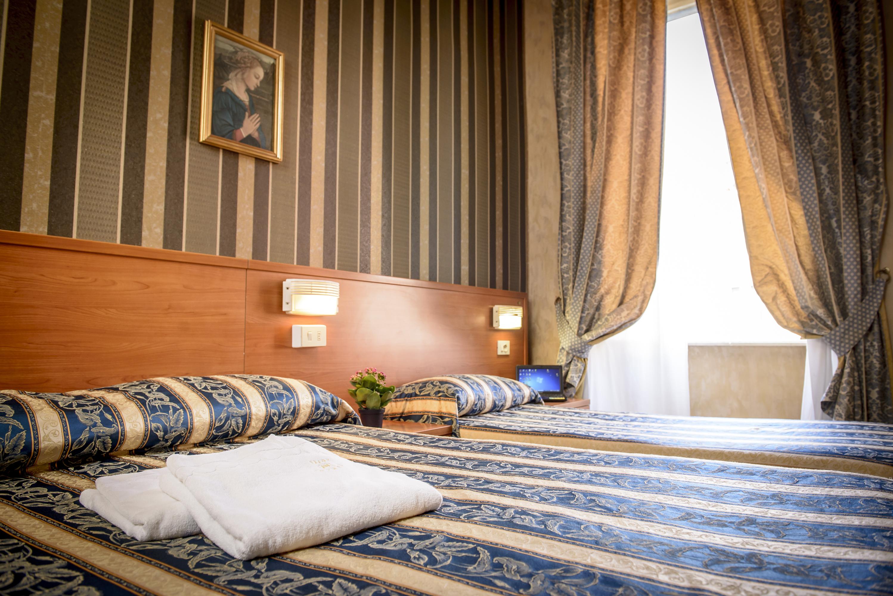 Hotel Emmaus Roma