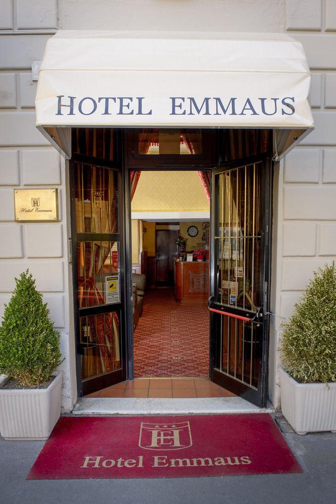 Hotel Emmaus Rom