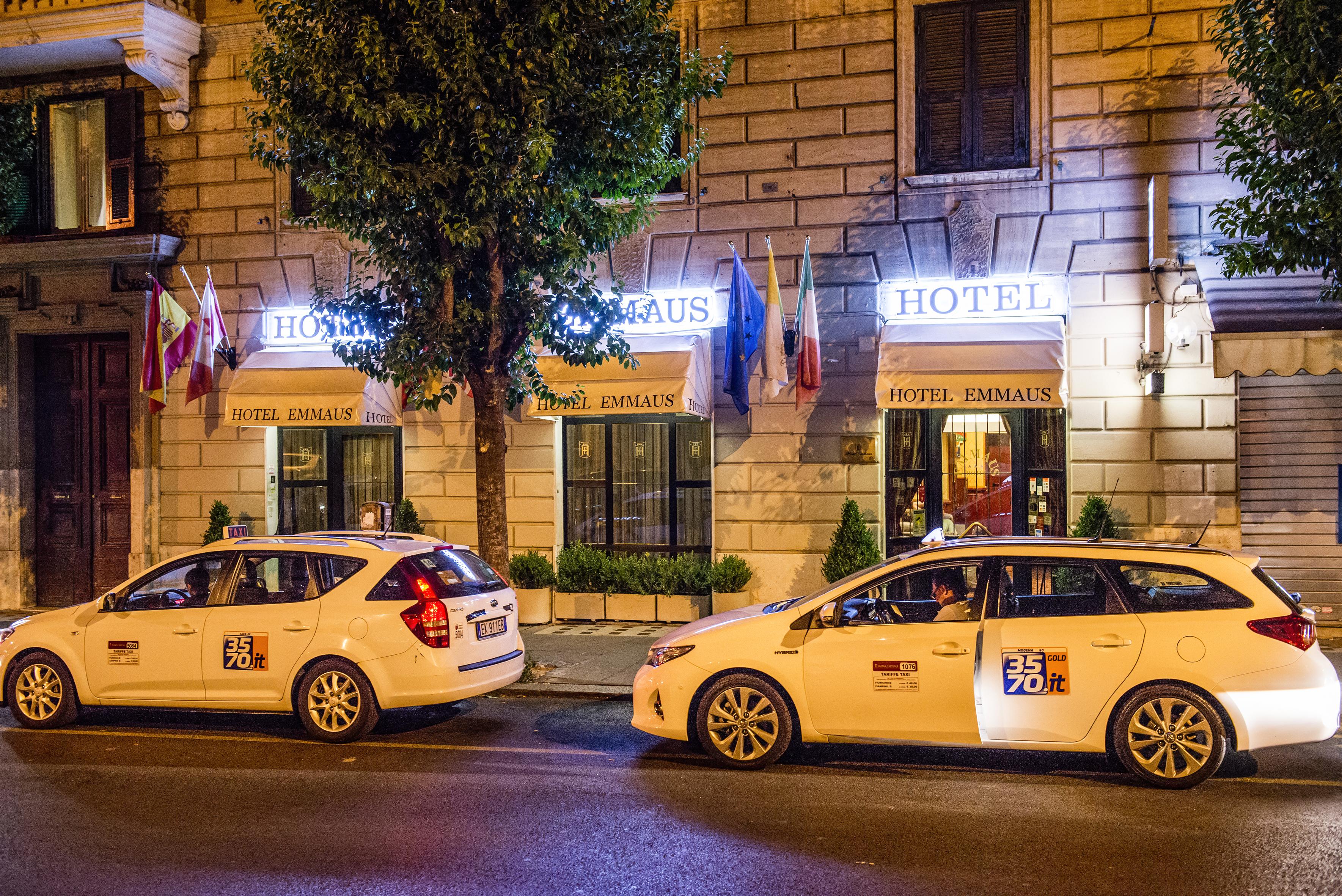 Emmaus 3* Roma